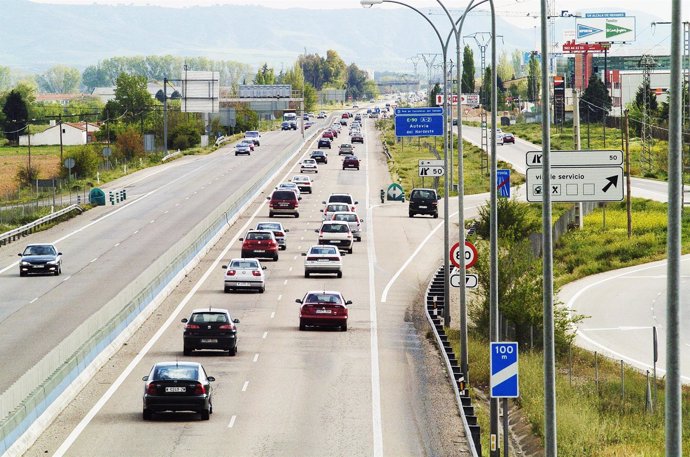 Coches en autovía