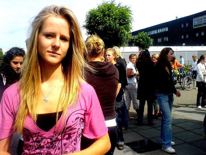 Adolescentes Y Jóvenes