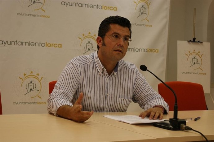 Luis Amador