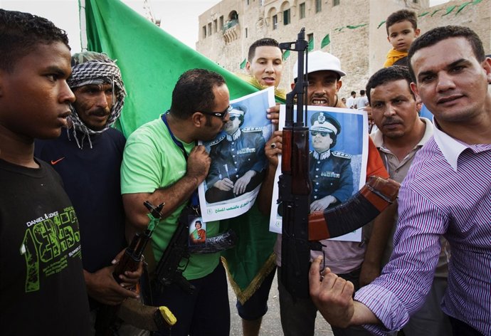 Habitantes Libios De Trípoli, Partidarios Del Lider Muamar Gadafi