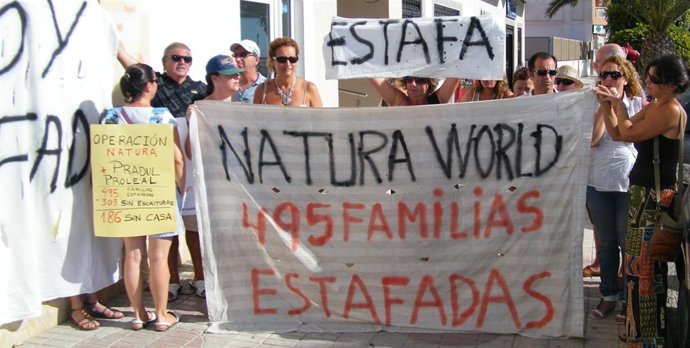 Familias Se Manifiestan Por Sus Viviendas En Natura World