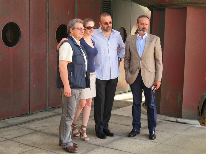 Dilleta Y Corbelli En La Presentación De La Gala Lírica, Con Conti Y Montero. 