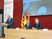 Fabra acusa a Blanco de reaccionar "un poquito tarde" al exigir a las CCAA la reducción del gasto