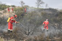 La Unidad Militar de Emergencias participa en la extinción del incendio de Carballeda de Valdeorras (Ourense)