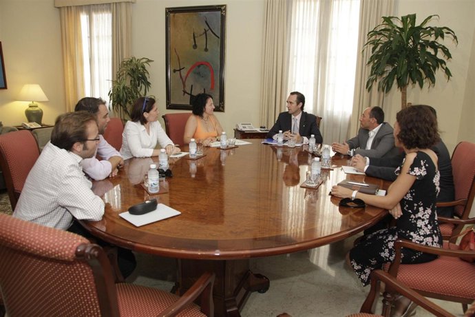 Bauzá Y Joves Empresaris