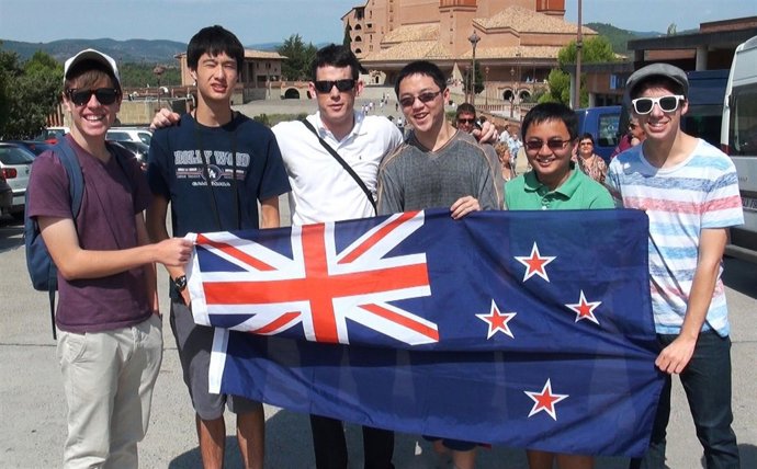 Peregrinos De La JMJ 2011 En Torreciudad (Huesca)