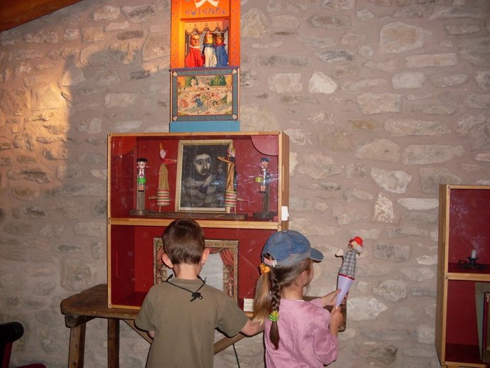 'La Casa De Los Títeres' De Abizanda (Huesca)