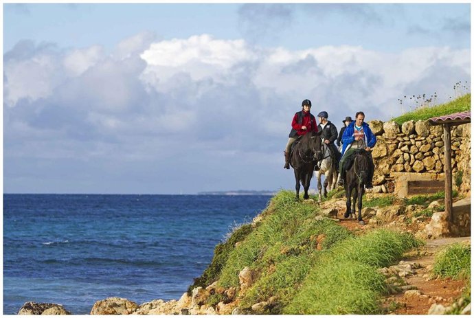 Menorca A Caballo