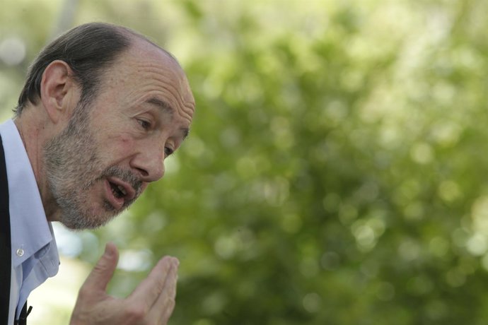 Primer Plano De Alfredo Pérez Rubalcaba