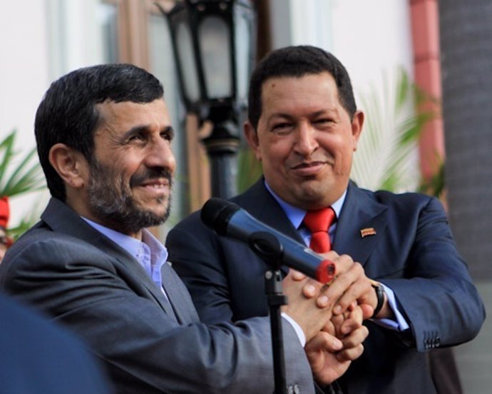 Mahmud Ahmadineyad Con Hugo Chávez.