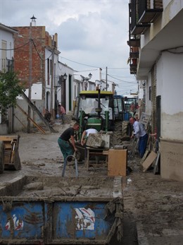 Efectos De La Lluvia En Cañete De Las Torres (Córdoba)