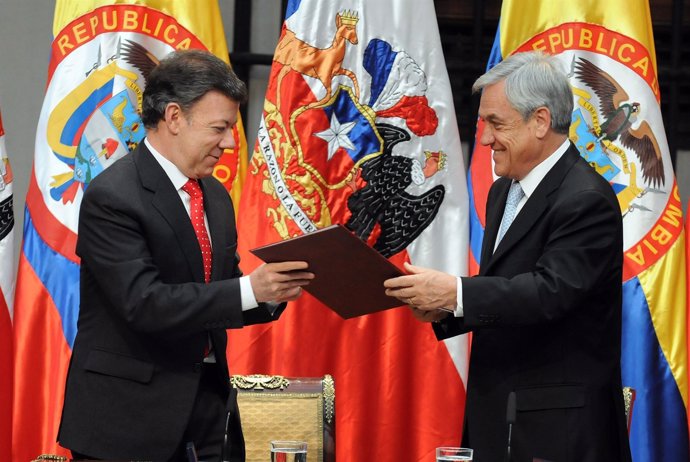 Los Presidentes De Colombia, Juan Manuel Santos; Y De Chile, Sebastián Piñera.