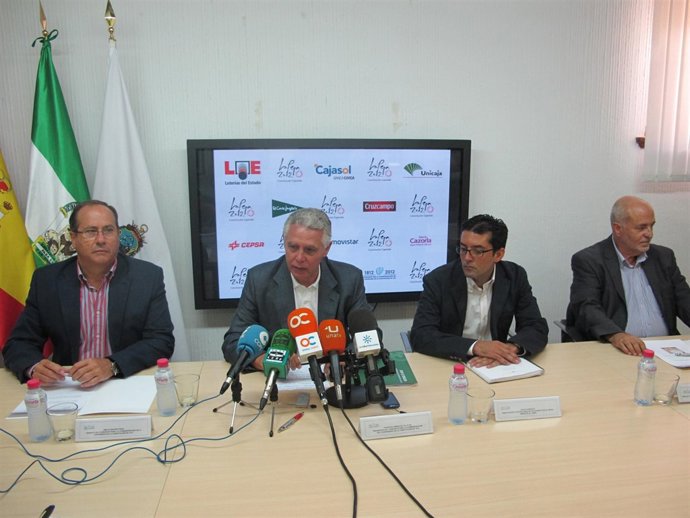 Menacho Presentando Centro Interpretación Consitución 1812