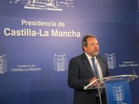 La Junta acusa al PSOE de no pagar siempre a los farmacéuticos y de dejar las arcas vacías para imposibilitar los pagos