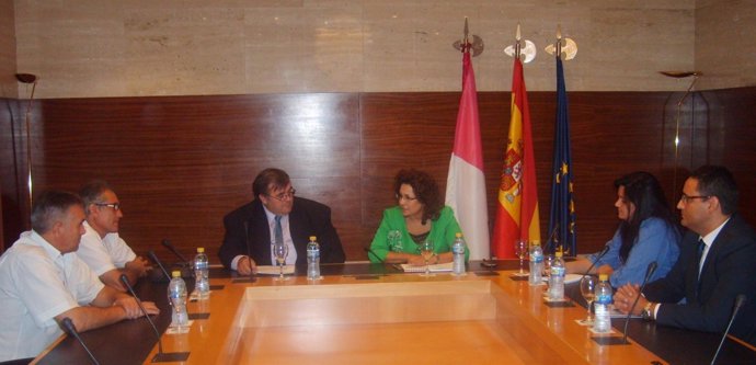 Reunión De Riolobos Con Representantes De UTCAMAN