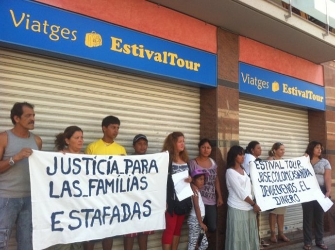 Afectados Por La Estafa De Billetes De Avión En Granollers