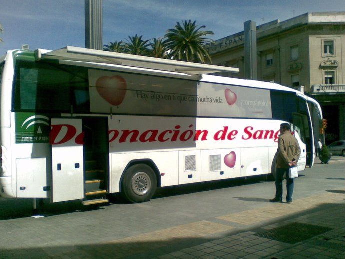 Autobús De La Donación De Sangre