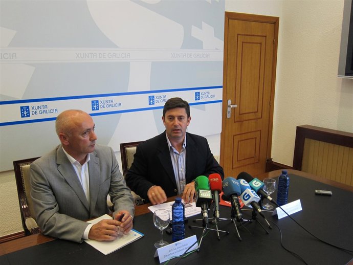 El Conselleiro De Medio Rural, Samuel Juárez, Junto A Álvarez Robledo