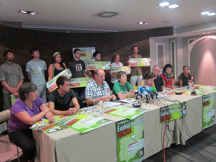 Esait Y Distintos Colectivos Comparecen Sobre La Vuelta Ciclista A España