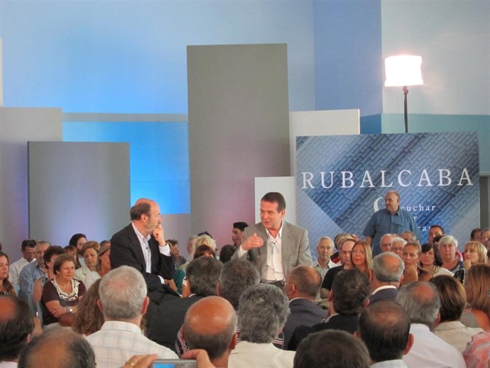 Alfredo Pérez Rubalcaba Y Abel Caballero