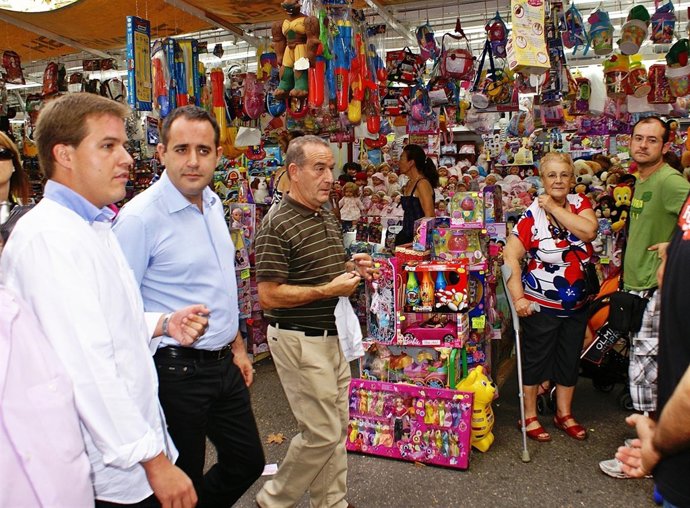 Alarte, En Su Visita A La Fira De Xàtiva                   