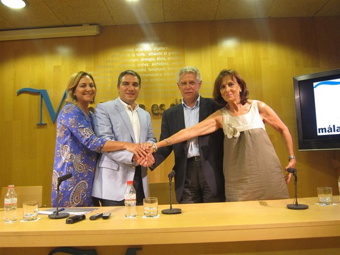 Menacho Y Bendodo Firman Un Convenio 