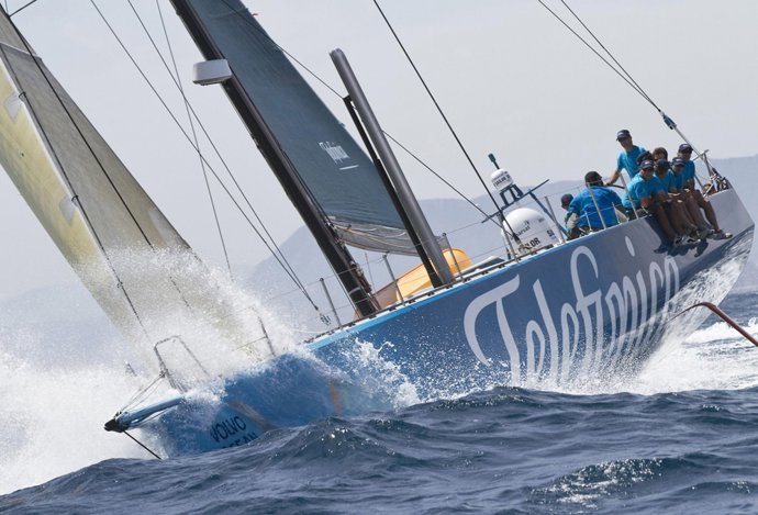 El 'Telefónica' Continúa Con Los Entrenamientos En Su Base De Lanzarote
