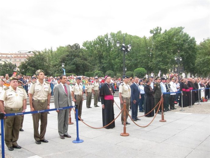 El Arzobispo Castrense En El Homenaje A Las Banderas De Países Participan En JMJ