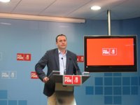 El PSdeG defiende "primero cerrar otras instituciones" como diputaciones antes que "hospitales o colegios"