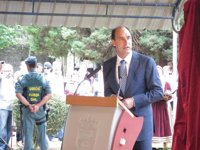 Diego convoca a patronal y sindicatos a una reunión el lunes para informarles de la situación económica