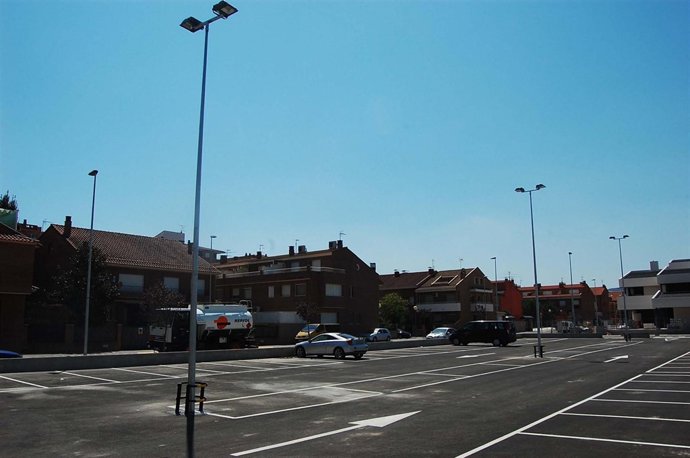 Aparcamiento Los Hondos, En Fraga (Huesca)