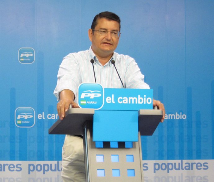 Antonio Sanz, Este Sábado En Rueda De Prensa