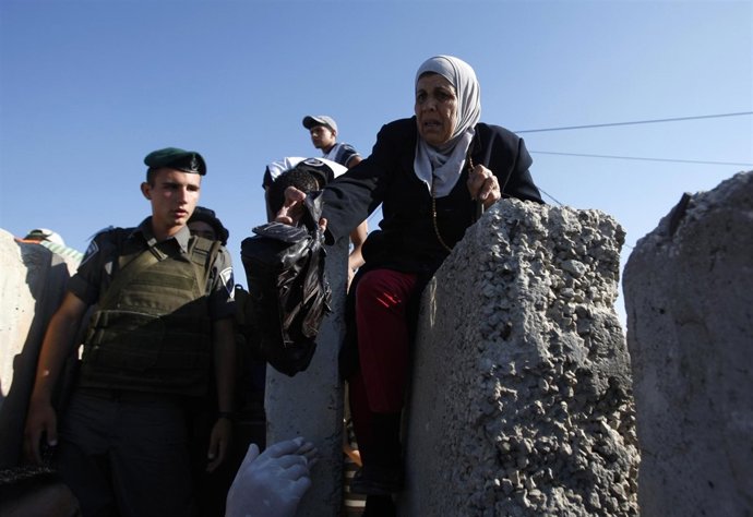 Más De 120 Palestinos Detenidos