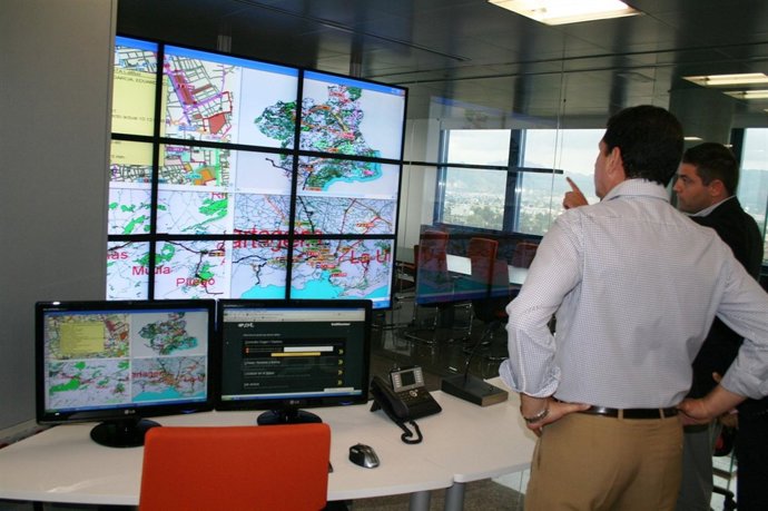 Comunidad Gestiona A Tiempo Real Autobuses Flota Regional