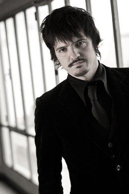 Coque Malla, Cantante