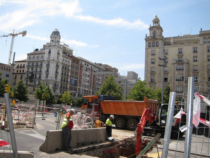 Obras De La Segunda Fase Del Tranvía En La Plaza De España De Zaragoza