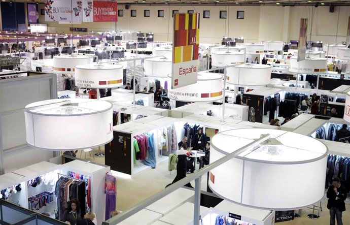 Pabellón Español En La Feria CPM