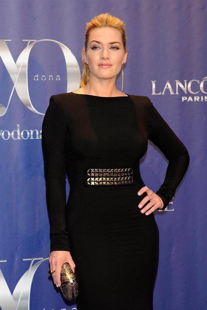 KATE WINSLET  En La Fiesta Yo Dona