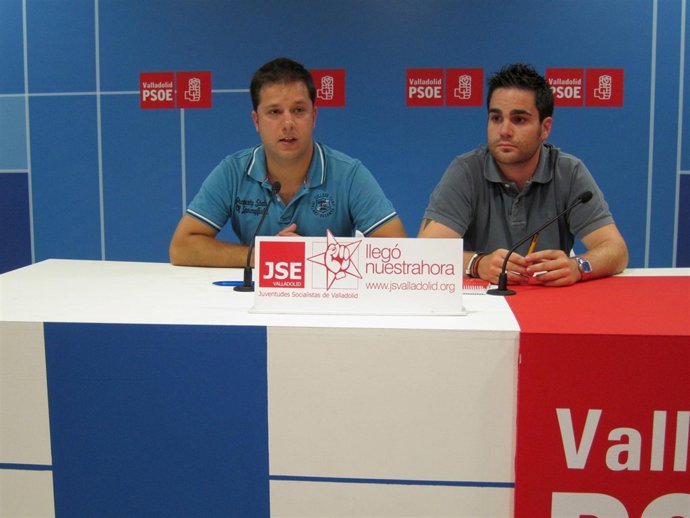 Francisco Iglesias Y Alfonso Espinosa, Durante La Rueda Informativa