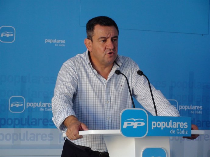 El presidente del PP de Cádiz y de la Diputación gaditana, José Loaiza
