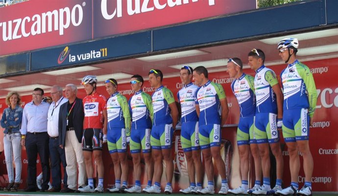 FOTOGRAFÍAS. ALONSO SUBRAYA EL ATRACTIVO DE LA VUELTA CICLISTA A ESPAÑA COMO EVE