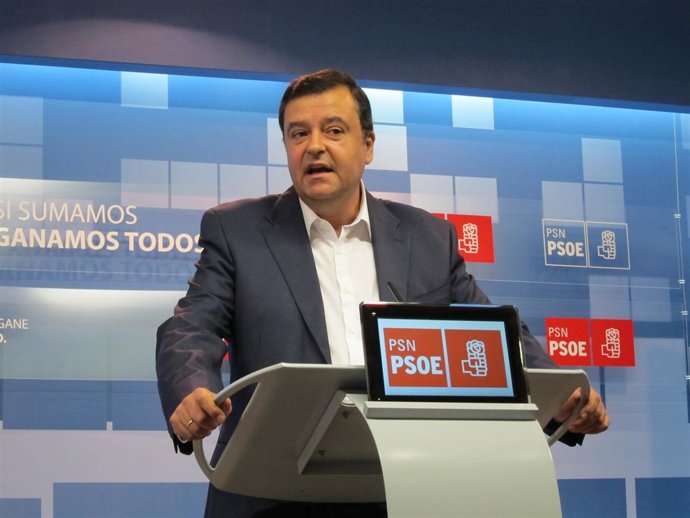 El Portavoz Parlamentario Del PSN, Juan José Lizarbe.