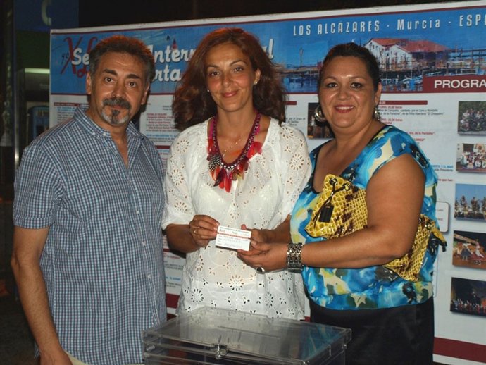 María Del Loreto Lloret Recibe El Premio