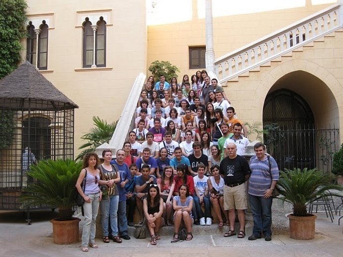 Almunos Del Campamento