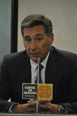 Ricardo Oliván En Las Cortes De Aragón