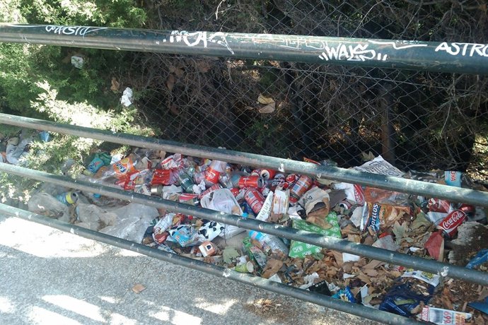 Servicios De Limpieza Retiran Dos Toneladas De Basura En Alcorcón 