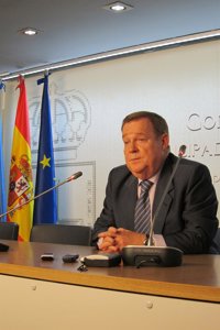 Vigón (FADE) califica de "parche" el decreto-ley en materia laboral que aprobará el Gobierno