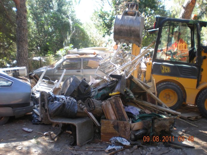Toneladas De Basura En Torrelodones