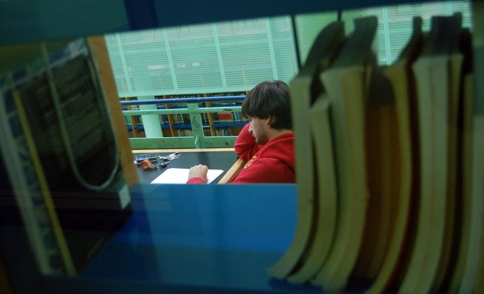 LA UC HABILITA  AULAS DE ESTUDIO ADICIONALES