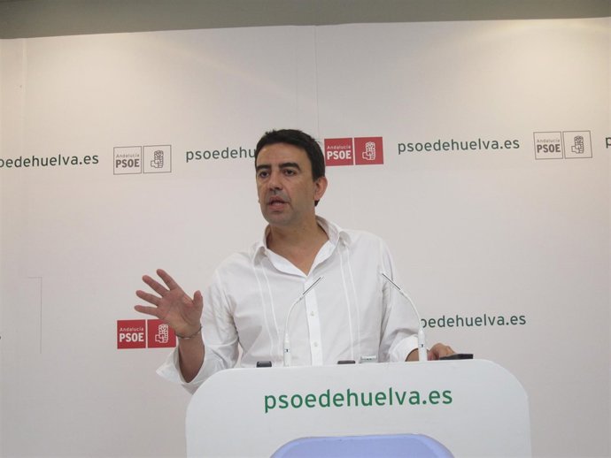 El Portavoz Del Grupo Socialista En El Parlamento Andaluz, Mario Jiménez.